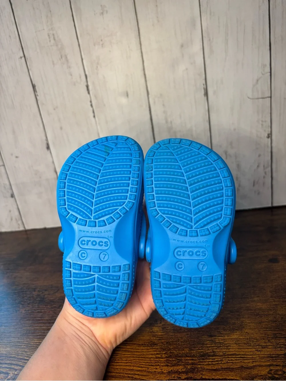 CROCS Kids Classic Clog in Bright Blue